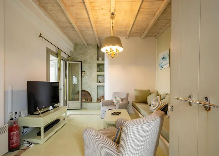 Feriehus Azallea By Mykonian Kazarte Kalafati