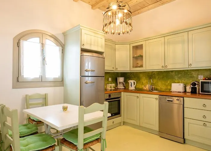 Σπίτι διακοπών Azallea By Mykonian Kazarte